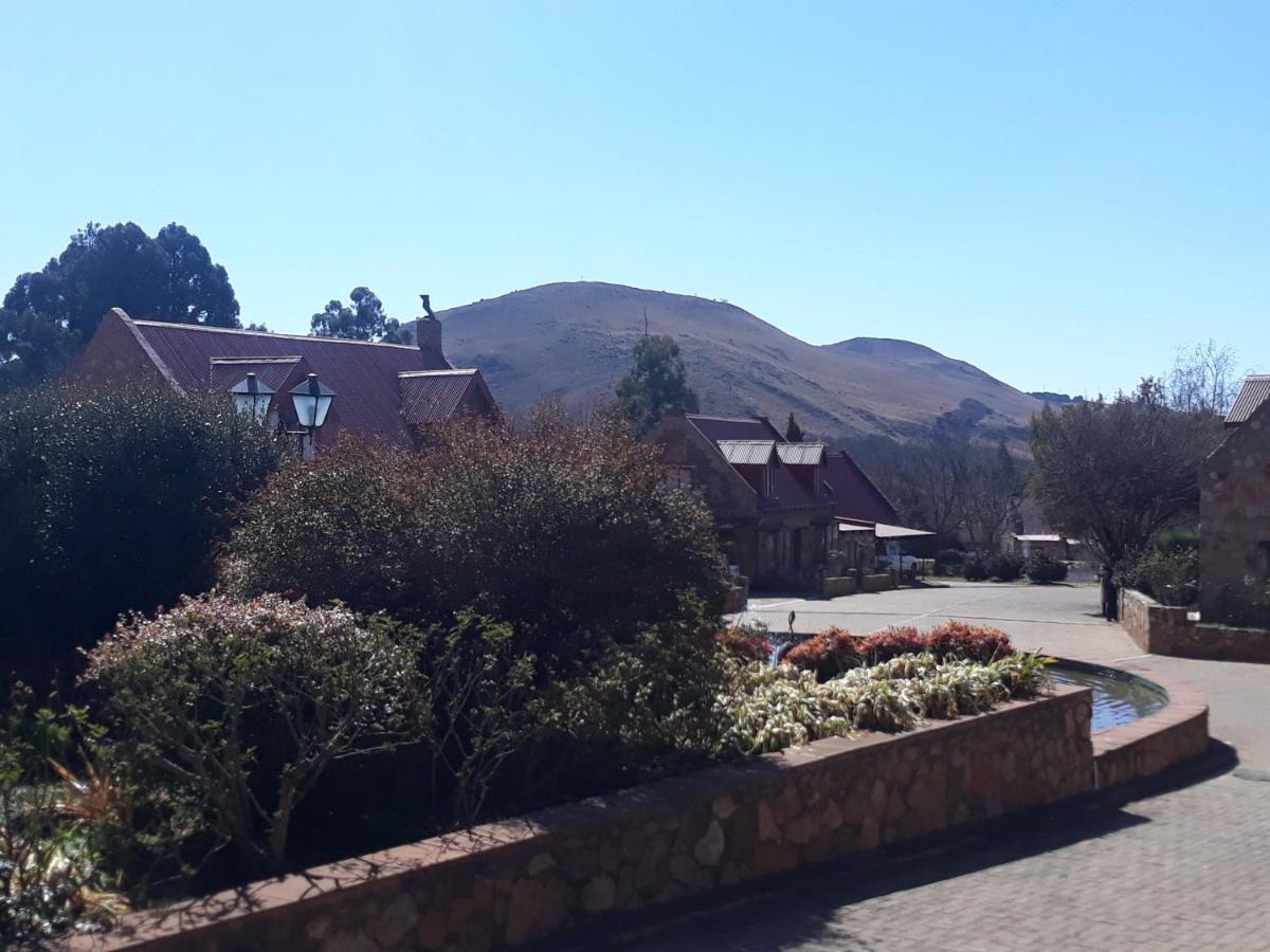 Villa Marigold'S 37 Critchley Common Dullstroom Exterior foto